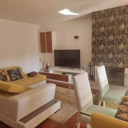 Familia Azevedo דירה