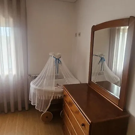 Familia Azevedo Apartment *